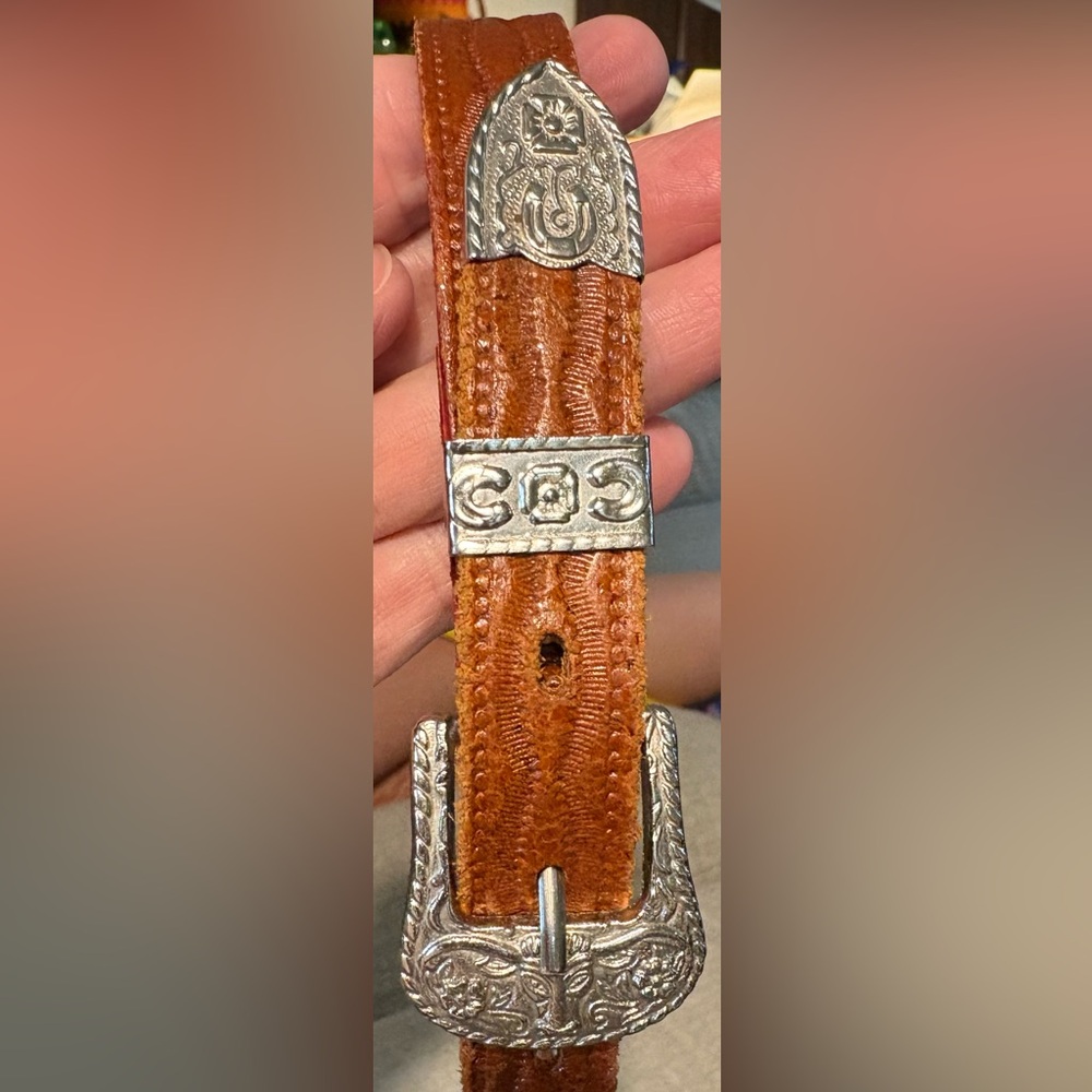 Vintage 1970s ladies Navajo beaded, Hong Kong leather belt. 24 inches long.